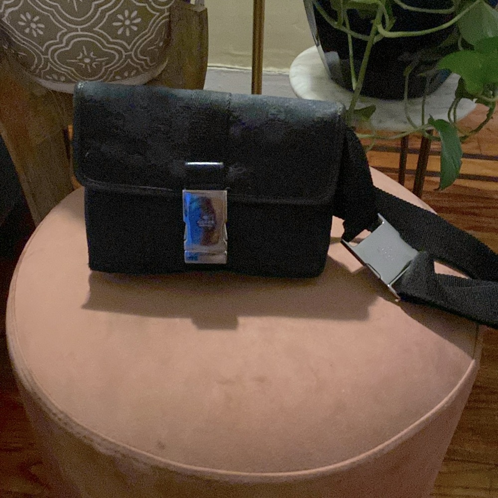 Gucci Fanny bag